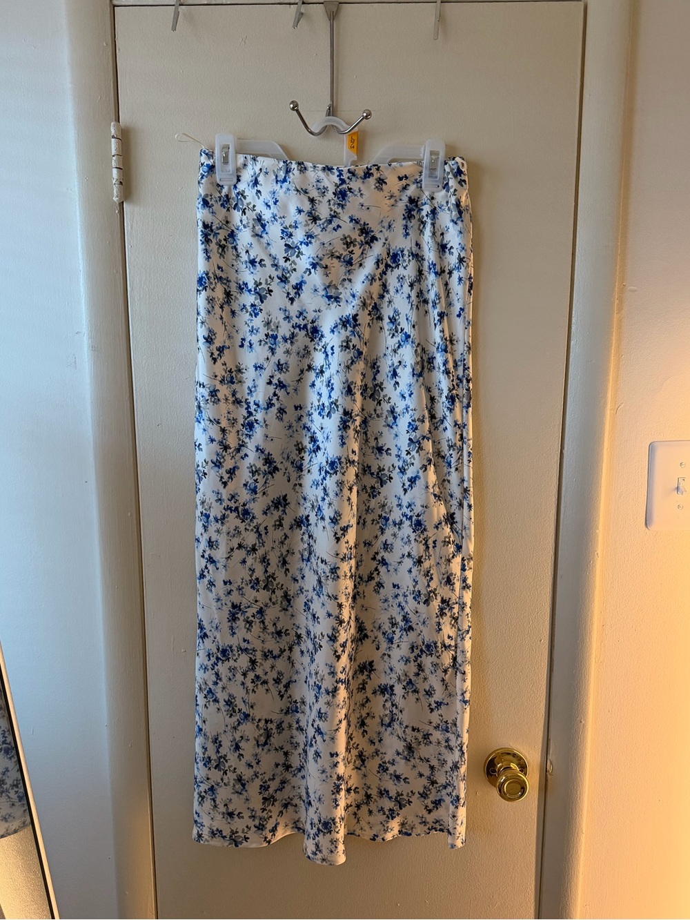Zara Satin Floral Midi Skirt - Picture 2 of 3